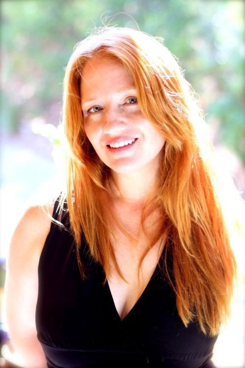 Rachel Oliva as Sandy in Dark Reality