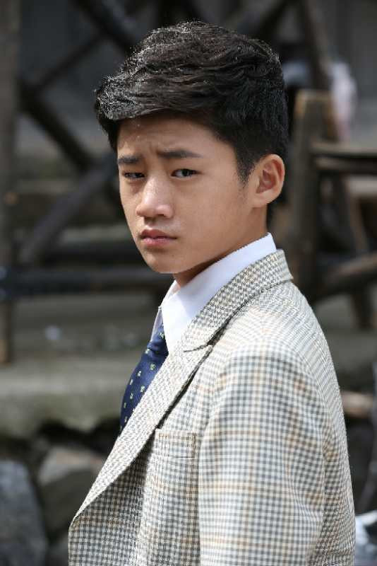 岳训宇 as Bao Wa in Company of Warriors