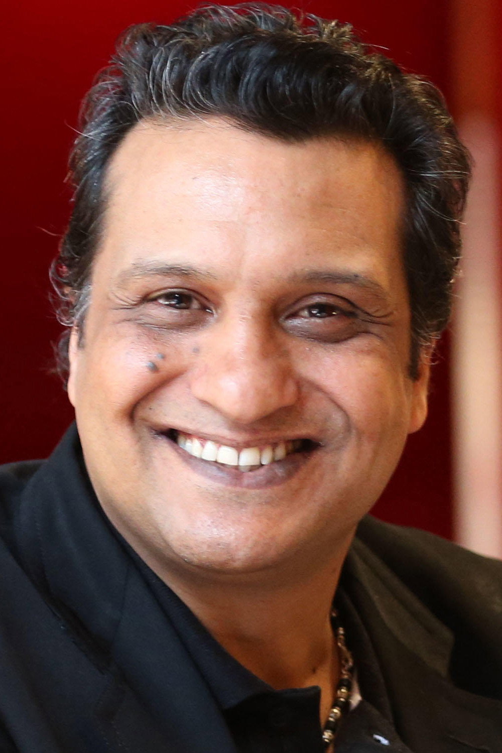 Kulvinder Ghir as Deepak (Dev's dad) in Dinner for Loners