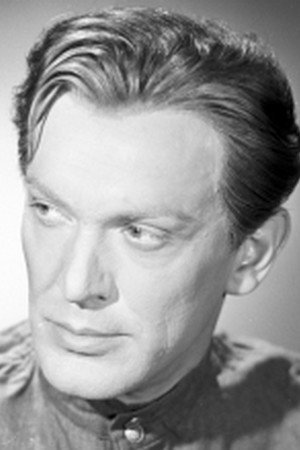 Józef Wyszomirski as General Karol Świerczewski in Soldier of Victory
