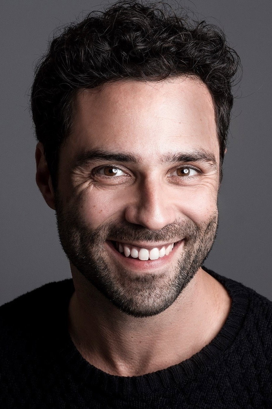 Jorge Albuquerque as Jorge in Upside Down