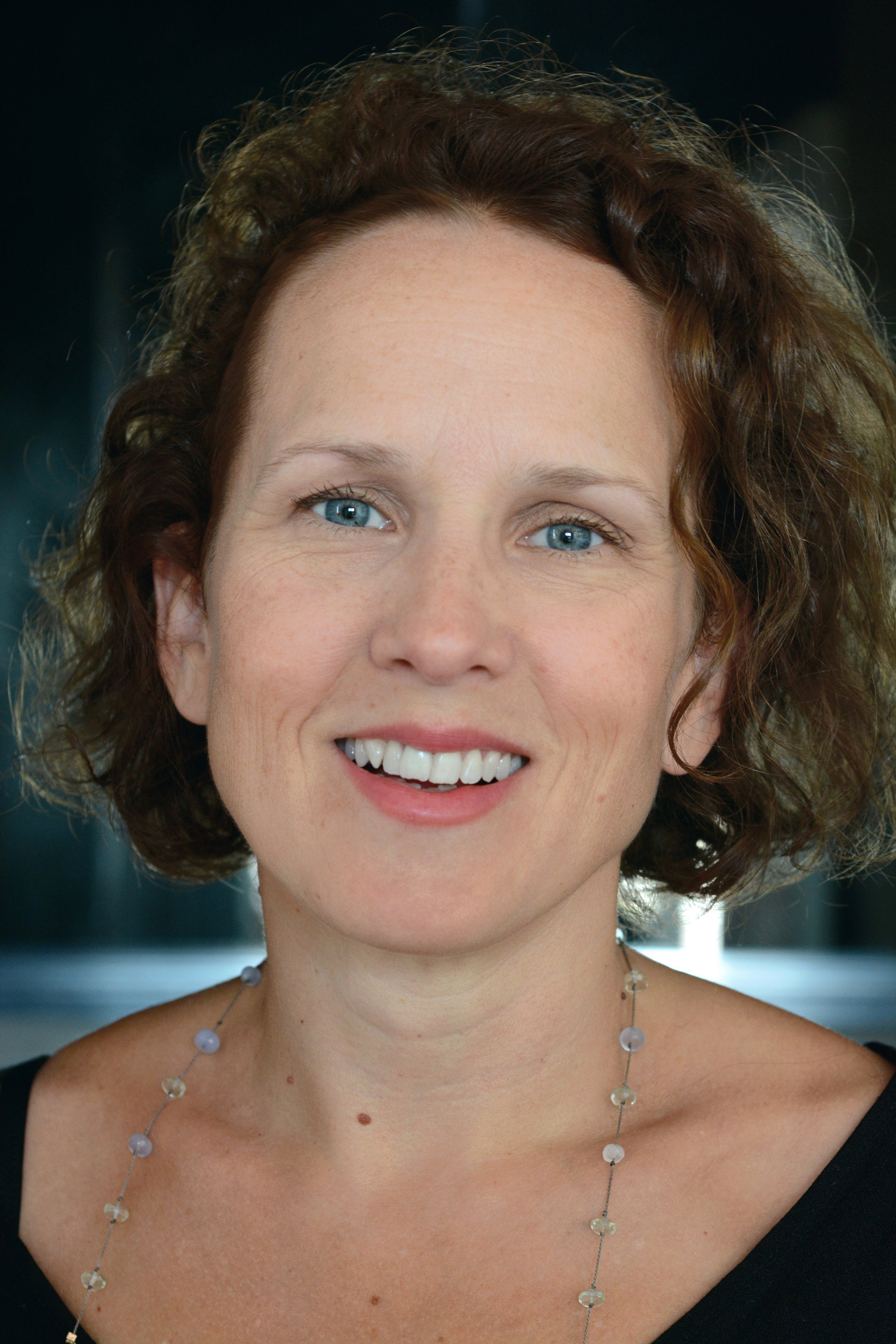 Jennifer Dundas as Anne Putnam Jr. in Three Sovereigns for Sarah