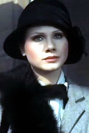Grażyna Trela as Mariola in Sprawa osobista