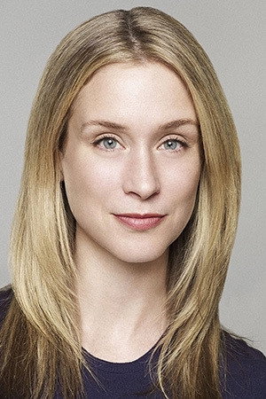 Hogan Gorman as Jenny in Everything for a Reason