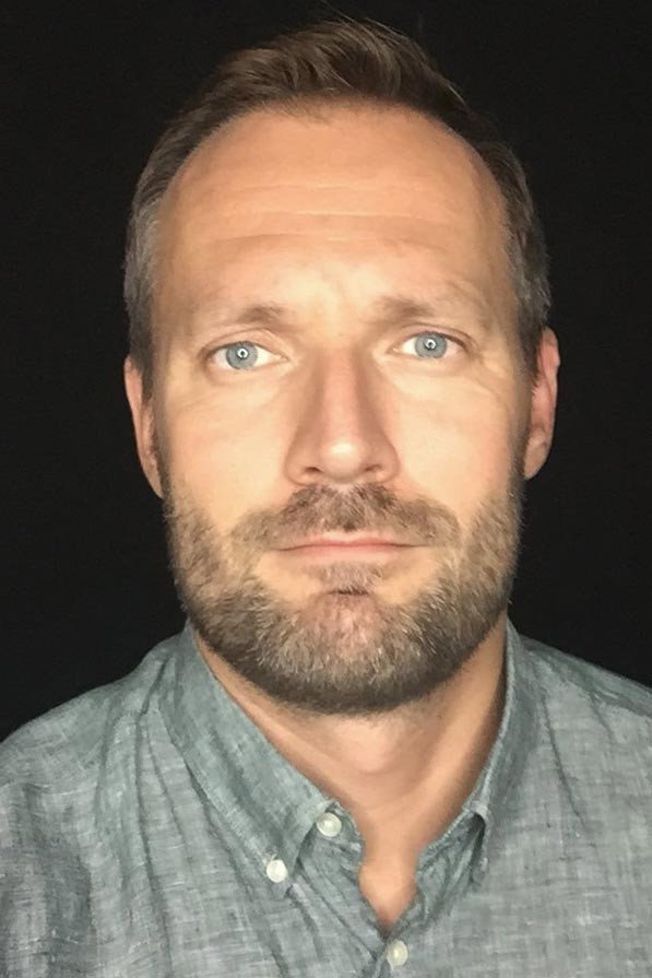 Ondřej Novotný as Self - Host in Survivor Česko a Slovensko