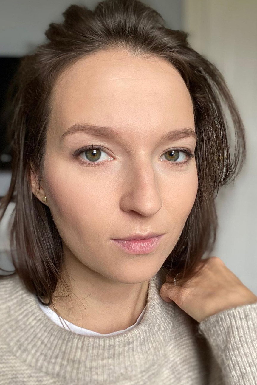 Berenika Kohoutová as Veronika Berková in Hořký svět