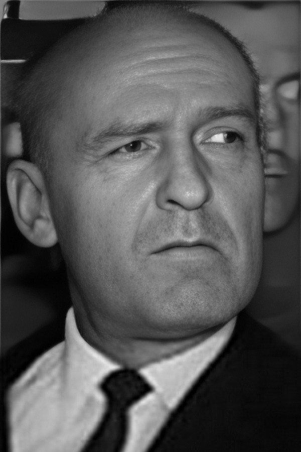 Ralph Boettner as von Rasslitz in Die Jagdgesellschaft