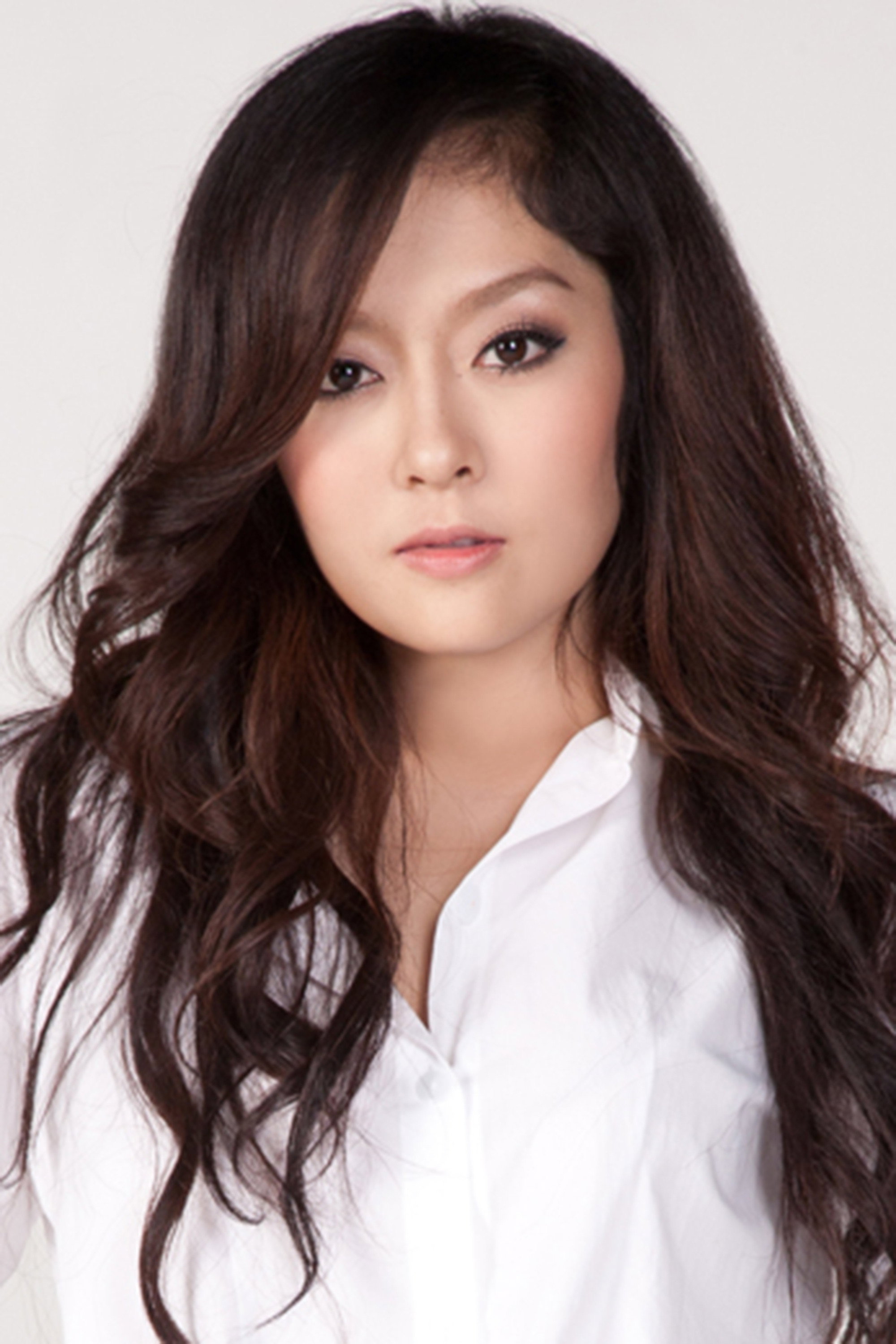 Preeyada Sittachai as Cherry in Beloved in my heart