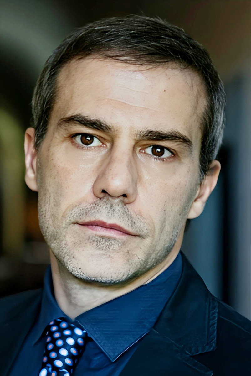 Alessandro Bertolucci as Fulvio Silenti in La donna che ritorna