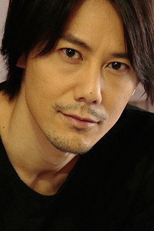根本正勝 as Akira (voice) in Asylum Session