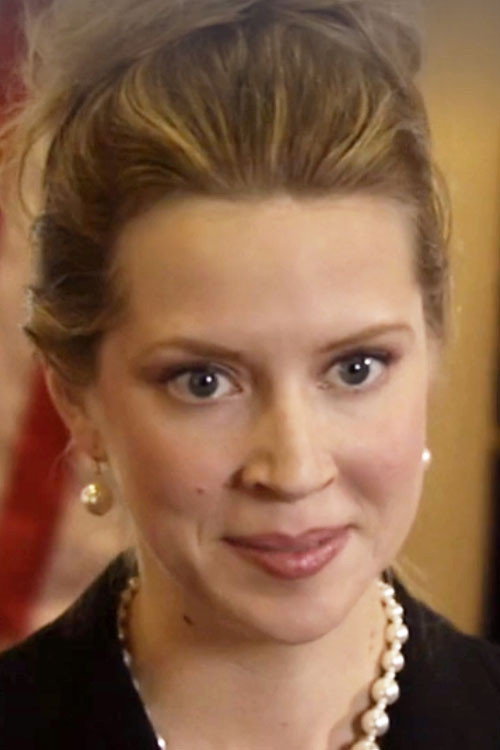 Emily Moffat as Jane West in Beauty and the Least