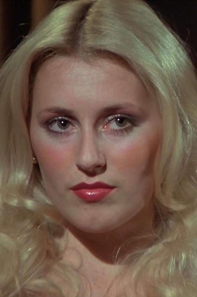 Gail Dahms-Bonine as Louise in The Silent Partner