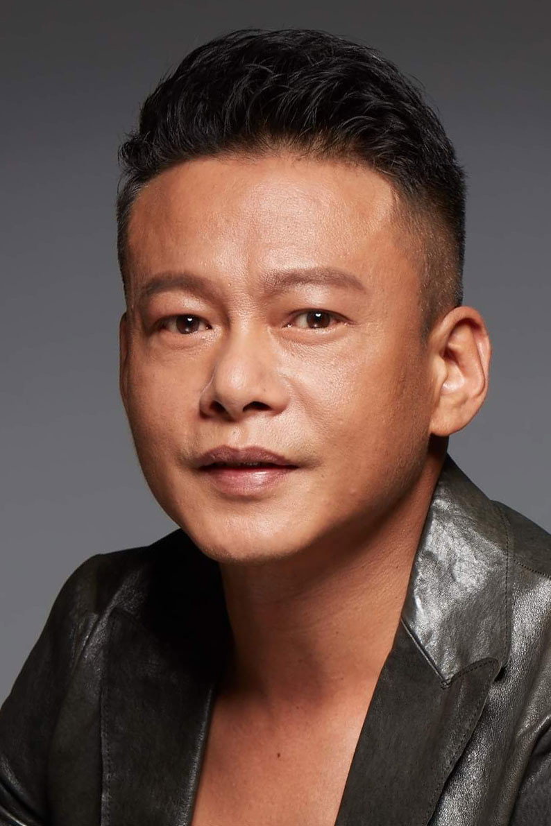 李康生 as Hsiao-Kang in What Time Is It There?