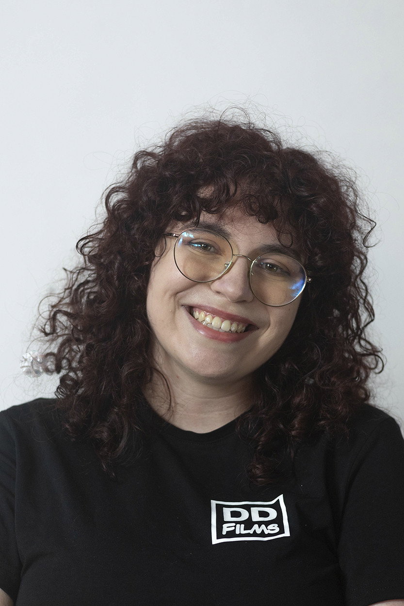 Natalia Martil as Estefanía in Goodbye Ziskito
