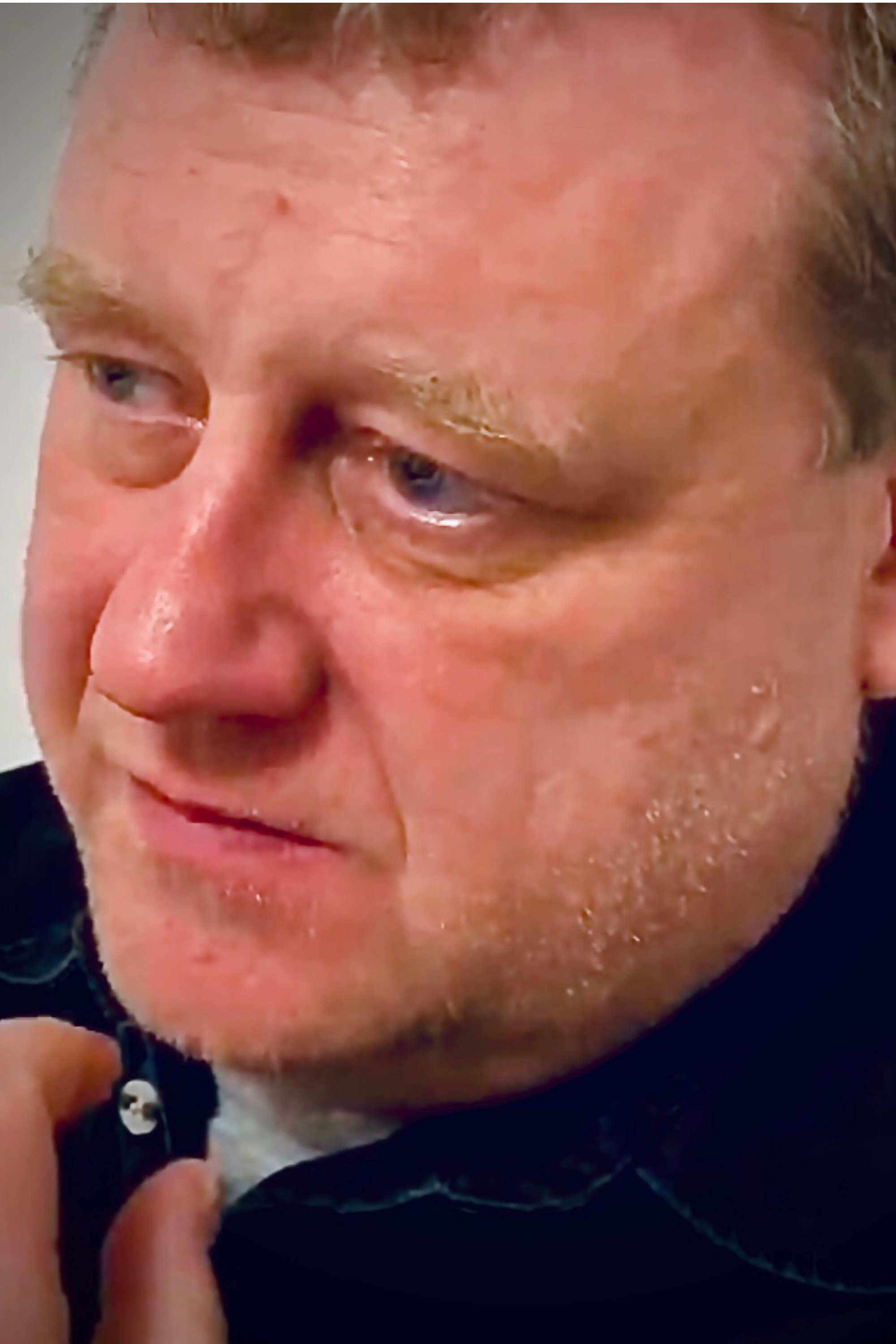 Ferenc Szilágyi as Oszkár in Valóság.exe