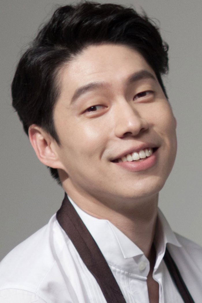 박중금 as Kkari (voice) in A Dog's Courage