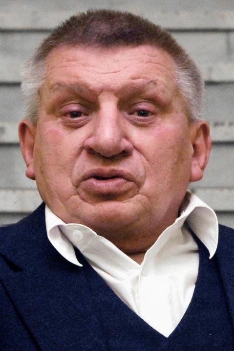 Jiří Krytinář as Škero in Orest z rodu čarodejníkov