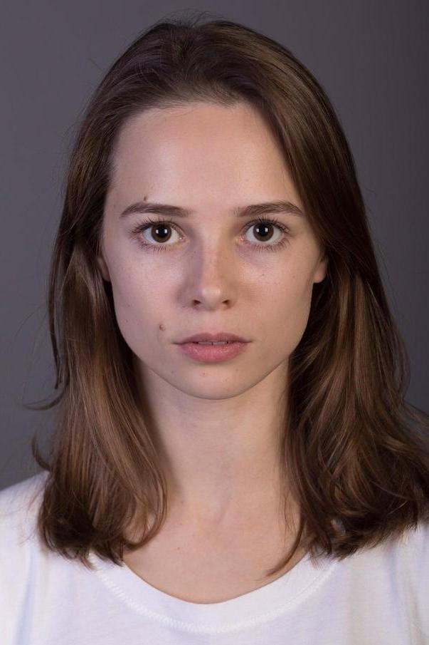Александра Каштанова as Anya in #I'm Game