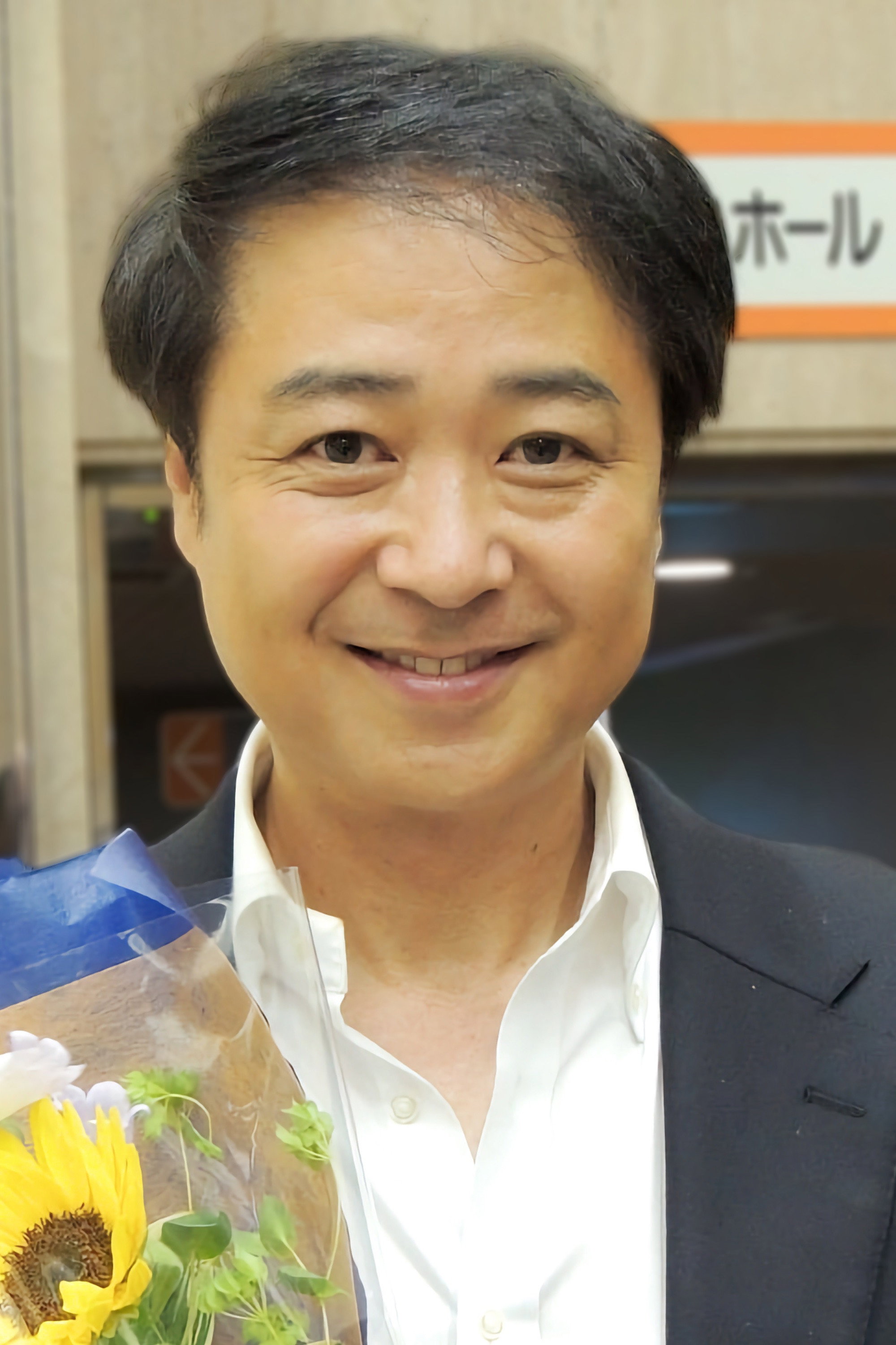 五代高之 as Takayuki Hiba in Taiyo Sentai Sun Vulcan