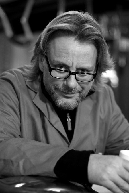 Henry Cole as Self - Host - Narrator in Shed & Buried