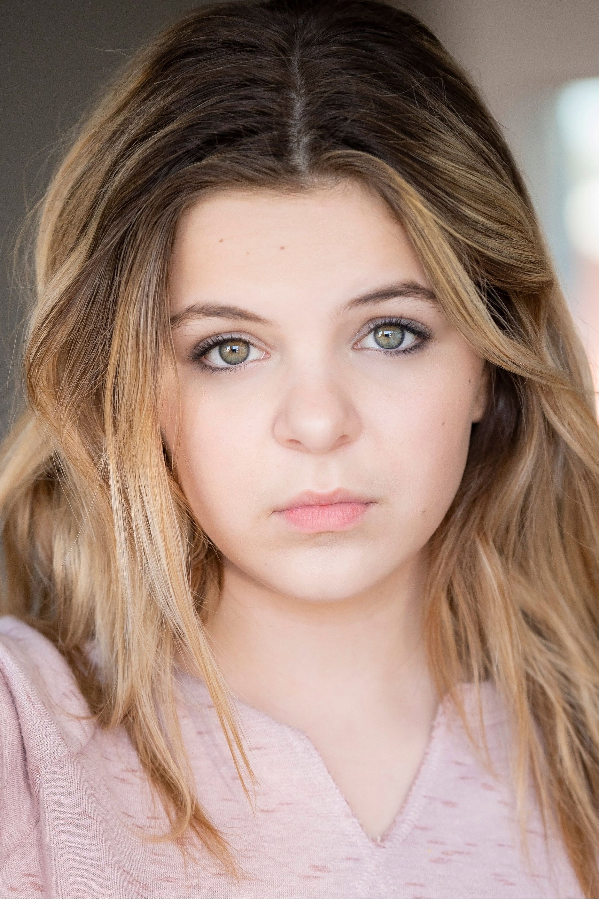 Samara Lee as Annabelle "Bee" Mullins in Annabelle Comes Home