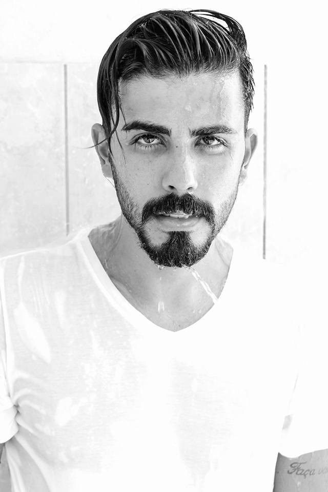 Thiago Saddi as Thiago in Entre Frames