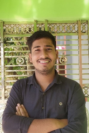 Iftekhar Moyen as Manik Bhai in Shikari