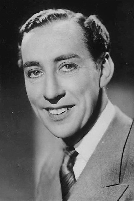 Sonnie Hale as Charlie de Haven in Mission to the Moon