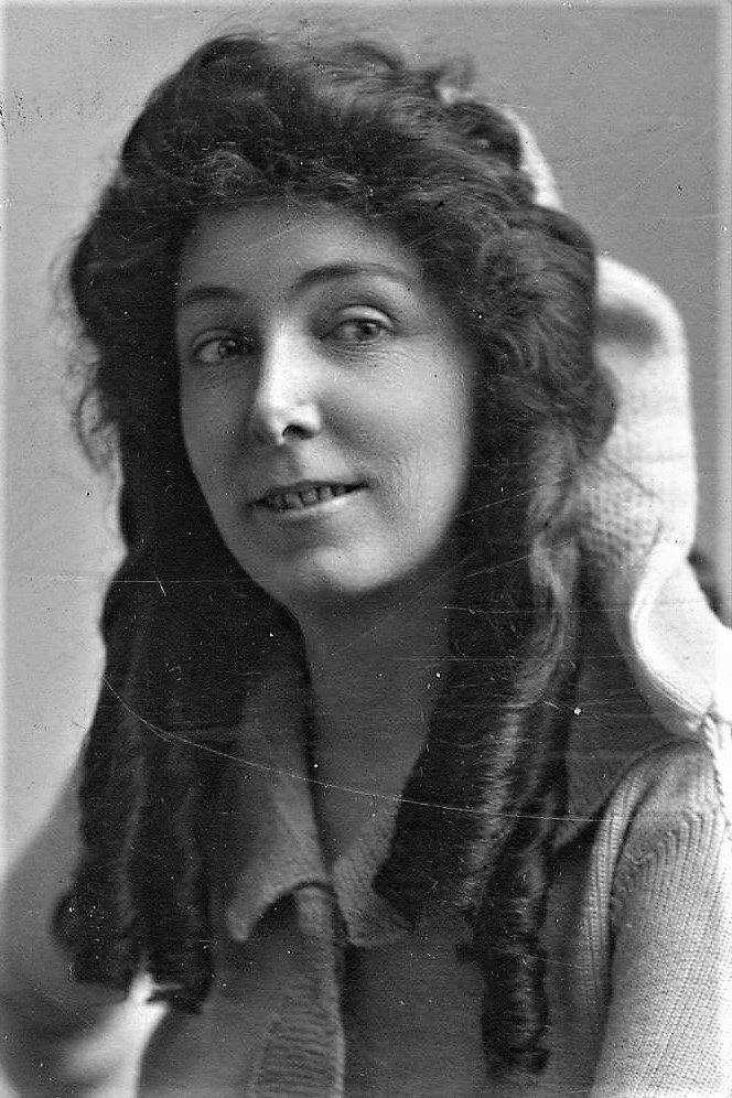 Edythe Chapman as Clara Hawkins in The Only Road