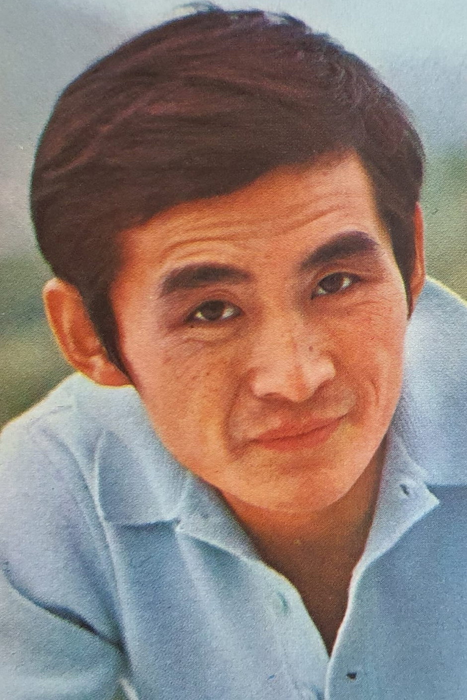 鄭康業 as Huang Long in Facets of Love