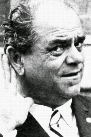 Ștefan Ciubotărașu as Rotaru, president of the Collective Farm in O mica întîmplare