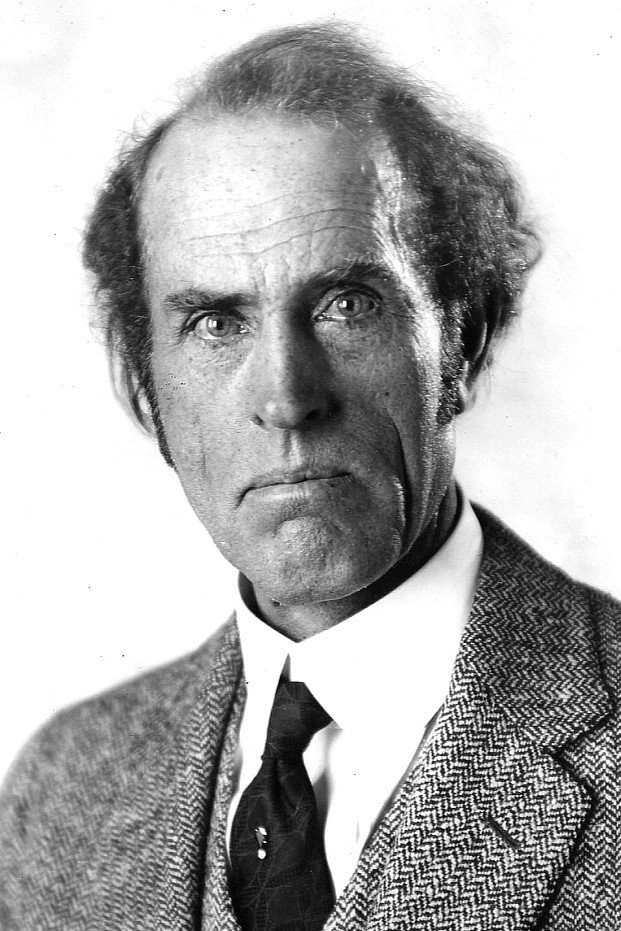 Nelson McDowell as Lem Brady in Fighting with Buffalo Bill
