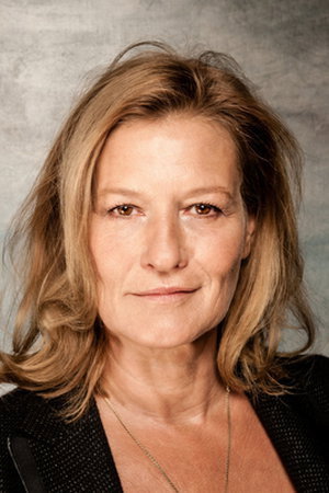 Suzanne von Borsody as Ms. Jäger in Lola rennt