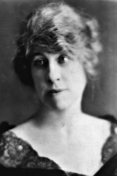Alice Knowland as Emmeline Ardway in Satan Junior