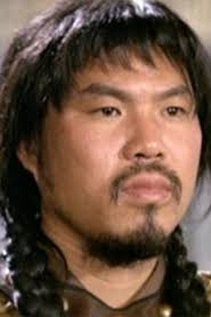 山茅 as Japanese Officer in Beach of the War Gods