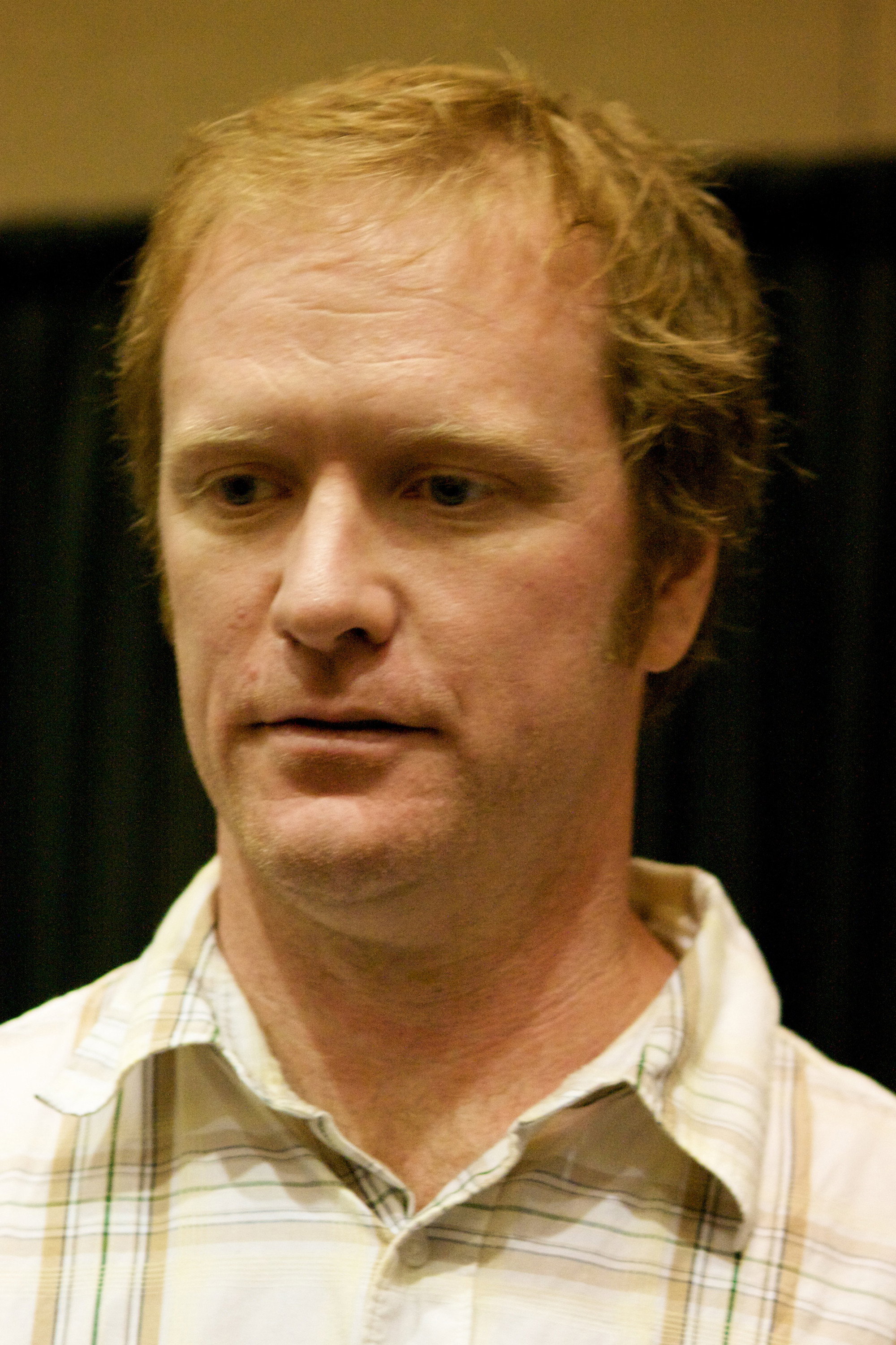 Dave Willis as Leto Otel (voice) in Ballmastrz: 9009