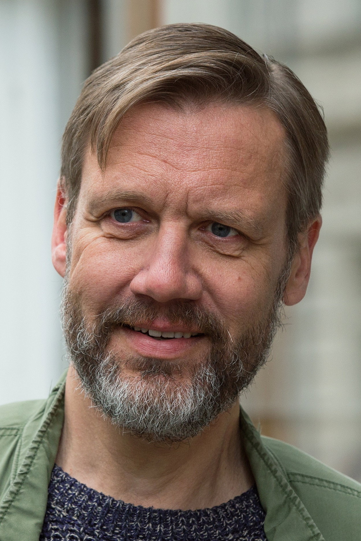 David Matásek as Robert Martin Koller in Pád domu Kollerů