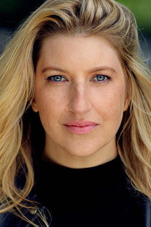 Tara Summers as Katie Lloyd in Boston Legal