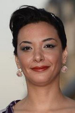 Loubna Abidar as Samia in Sugar and Stars