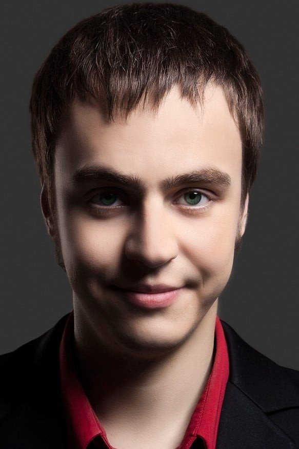 Иван Абрамов as Self - Jury in Ярче звёзд