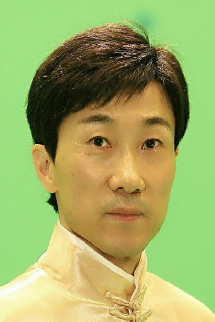 원진 as prisoner in Ground Zero
