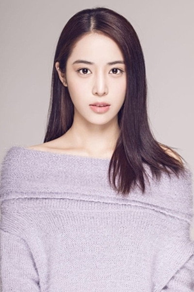 Wang Lidan as Xiao Xiang in Capital Fox Demon