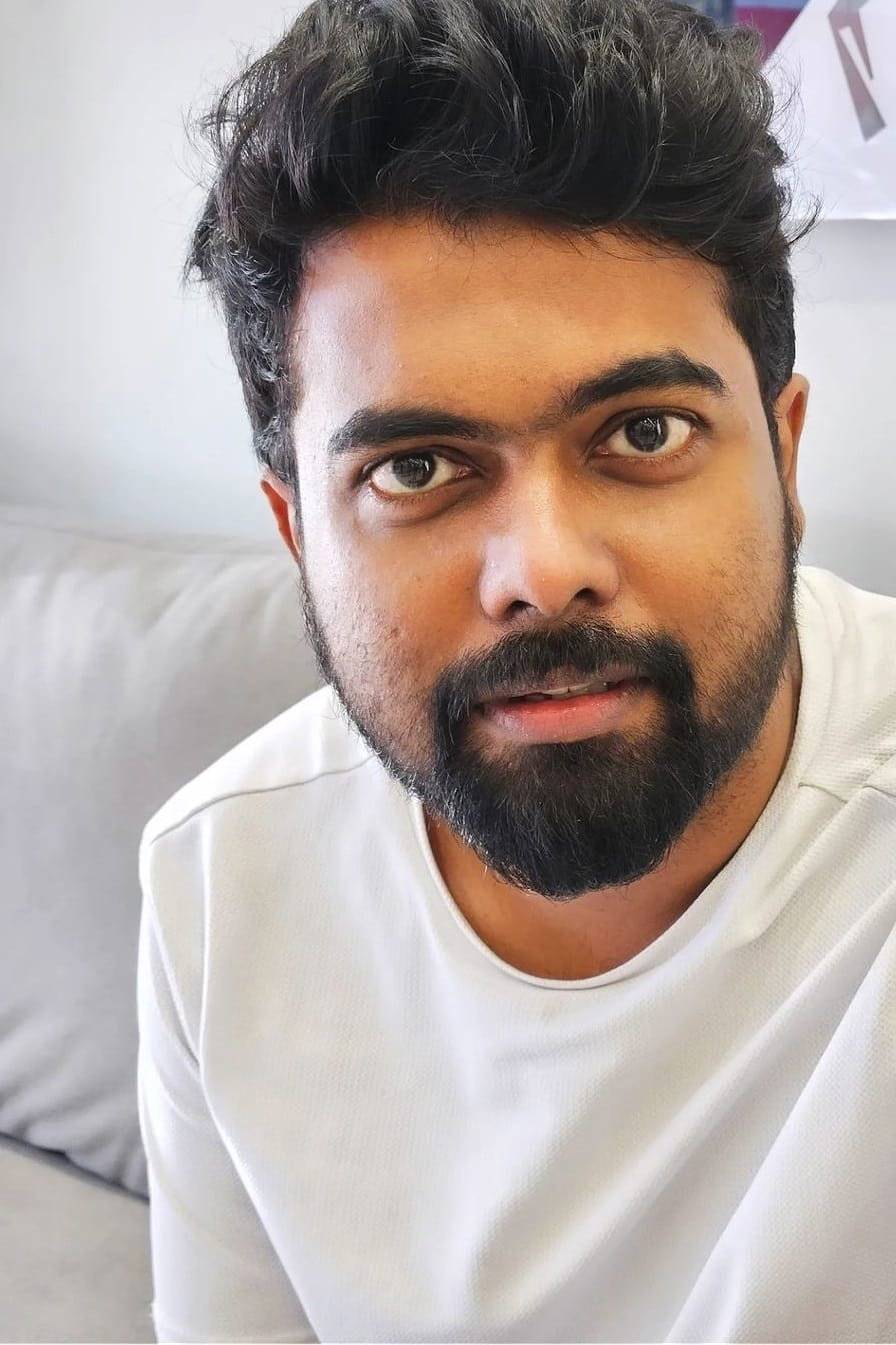 ഡിനോയ് പൗലോസ് as Mejo in Vishudha Mejo