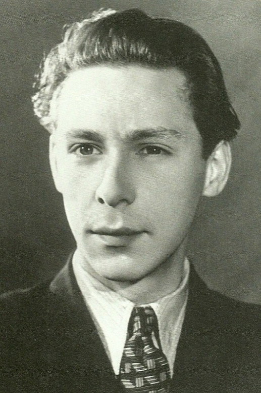 Олег Ефремов as С. В. Рахманинов in Poem about Wings