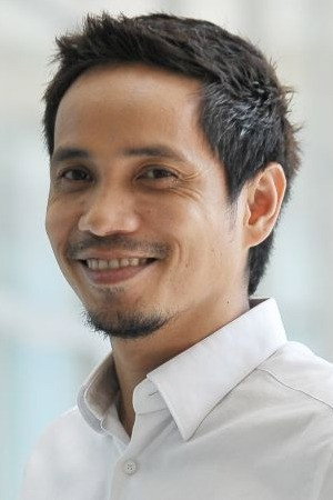 Mark Adam as Iqsan in Semester Break Ghost