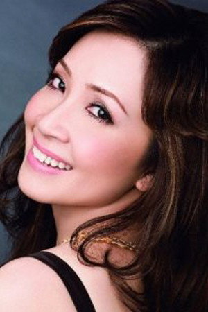 Kamolchanok Komoltithi as Dokrak in Buang Bai Bun