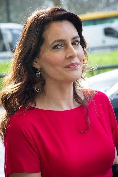 Louise Delamere as Jessica Laing in Close and True