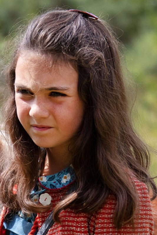 Elisa de Lambert as Cécile in Poly