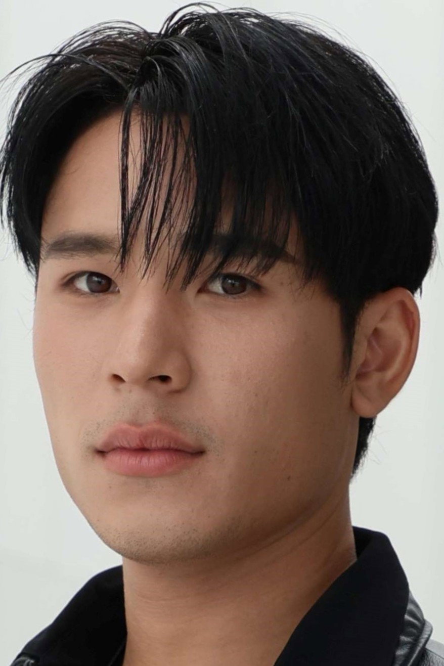 ศัจกร ฉลาด as Methee in Laws of Attraction