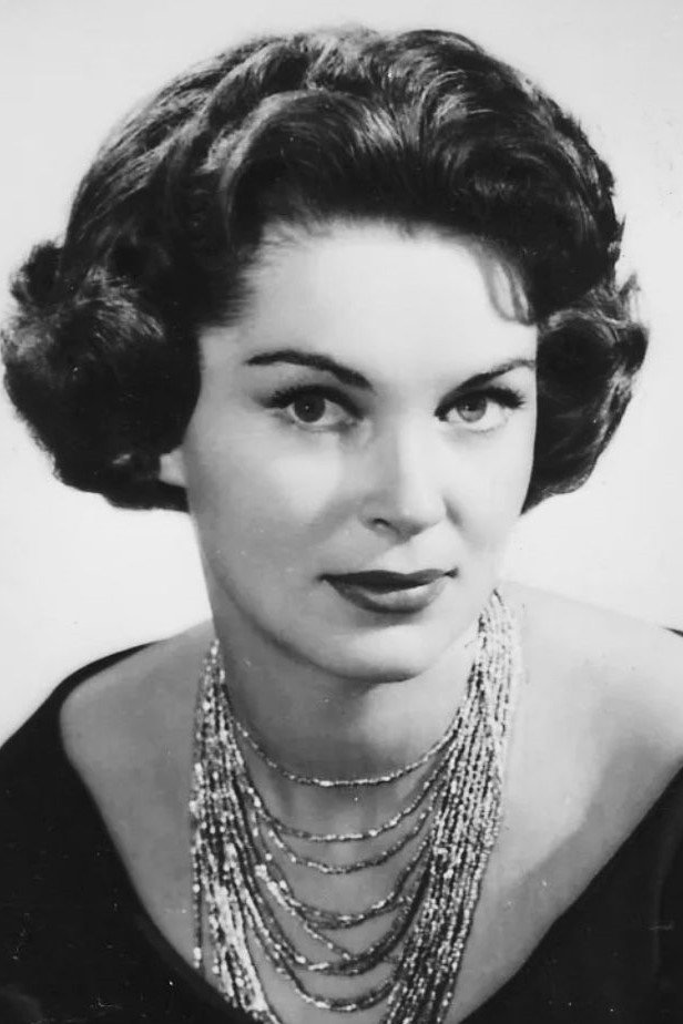 Lisa Daniely as Alma Weston in The Man Who Was Nobody